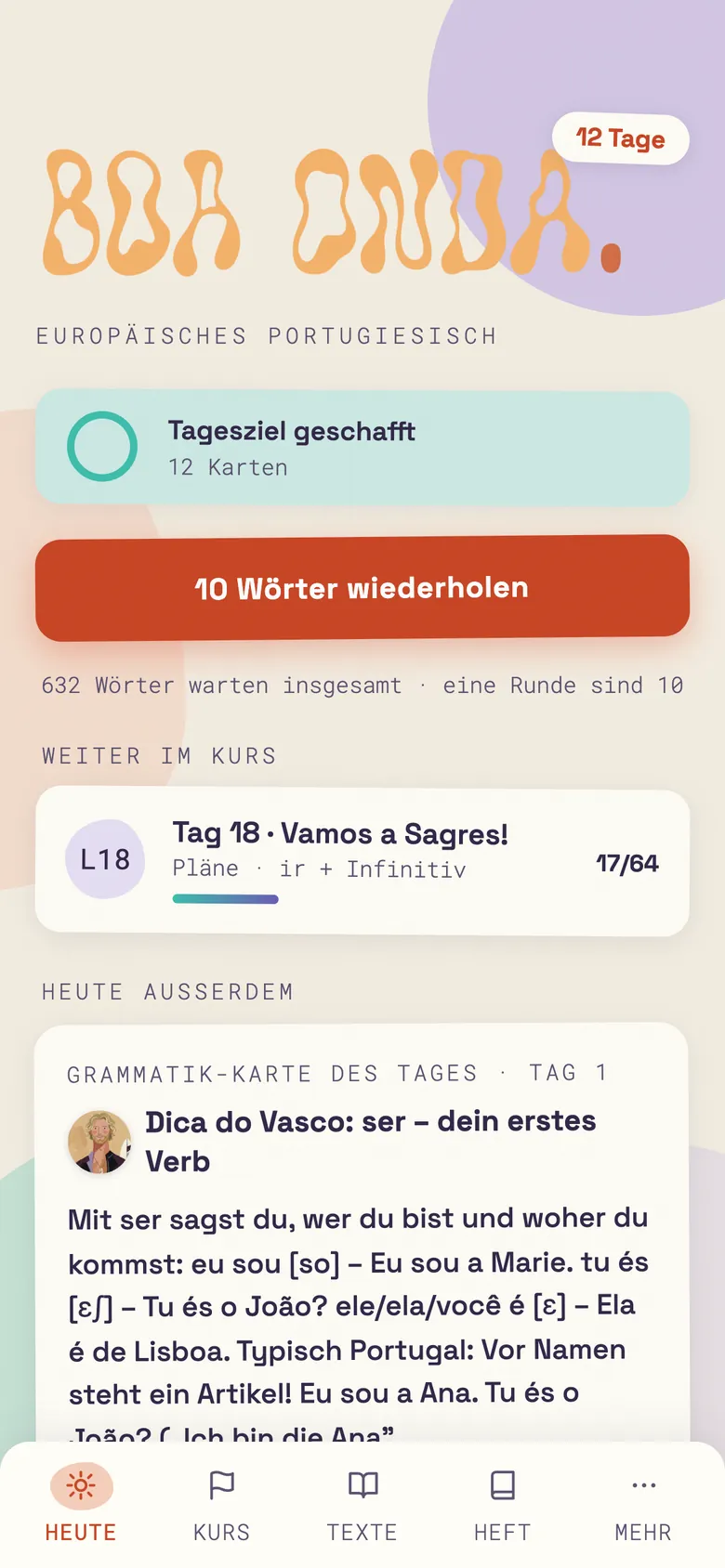 Screenshot der App: Startseite mit Tagesziel, dem Knopf „10 Wörter wiederholen“ und der nächsten Lektion